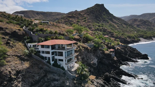 The Cliff Cabo Verde